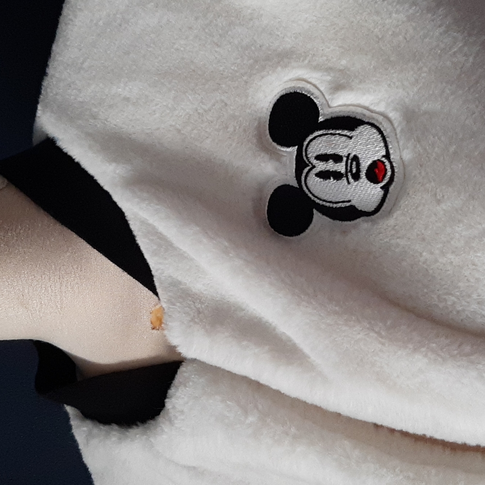 Disney mickey faux fur white bomber large - Picture 2 of 5